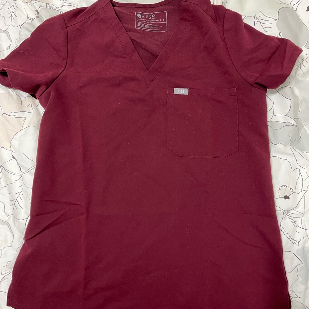 Figs one pocket scrub top